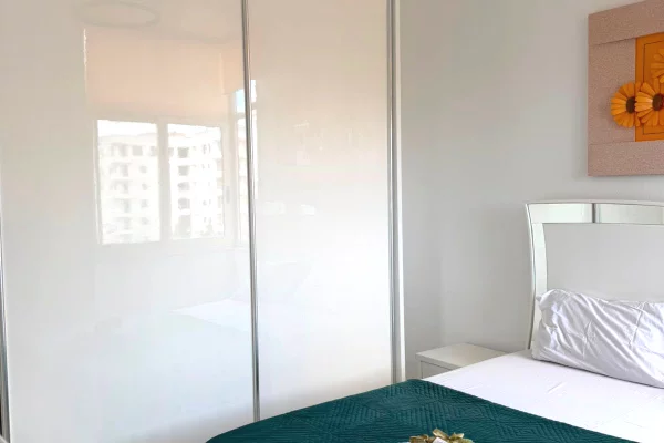 Shtepi me qera Apartament ne Durres, 1+1, Mobilimi E mobiluar, Pagesa 50,000  Leke.
