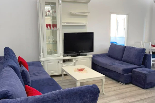 Shtepi me qera 1+1 ne Durres - 50,000 Leke