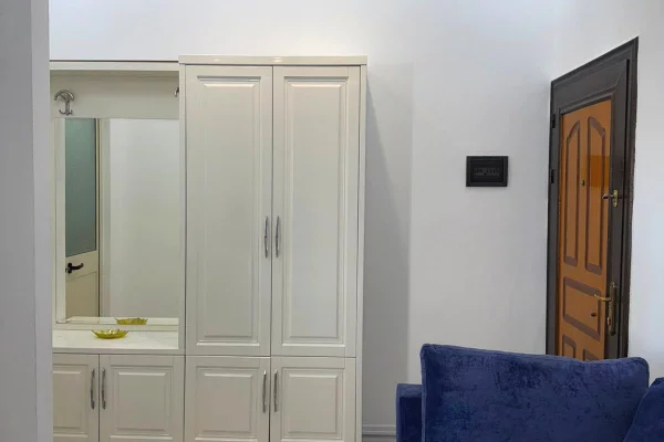 Shtepi me qera Apartament ne Durres, 1+1, Mobilimi E mobiluar, Pagesa 50,000  Leke.