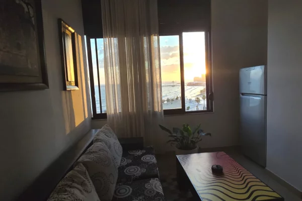 Shtepi ne shitje Apartament ne Durres, 1+1, Mobilimi E mobiluar, Pagesa 180,000  Euro.