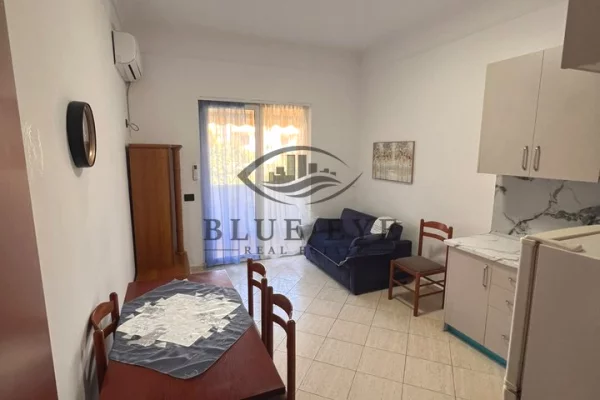 Shtepi me qera Apartament ne Durres, 1+1, Mobilimi E mobiluar, Pagesa 350  Euro.