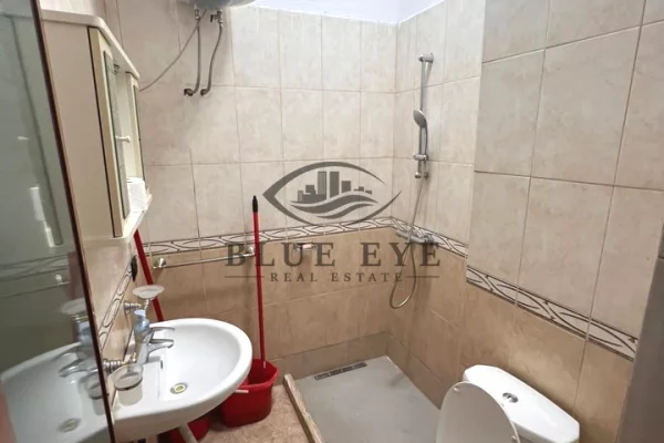 Shtepi me qera Apartament ne Durres, 1+1, Mobilimi E mobiluar, Pagesa 350  Euro.
