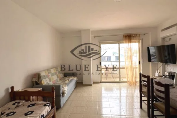 Shtepi me qera Apartament ne Durres, 1+1, Mobilimi E mobiluar, Pagesa 370  Euro.