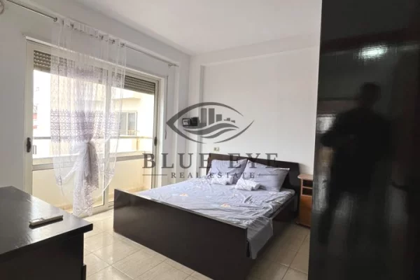 Shtepi me qera Apartament ne Durres, 1+1, Mobilimi E mobiluar, Pagesa 370  Euro.