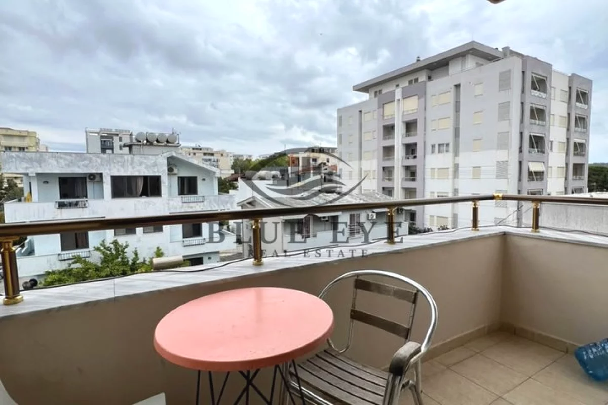 Shtepi me qera Apartament ne Durres, 1+1, Mobilimi E mobiluar, Pagesa 370  Euro.