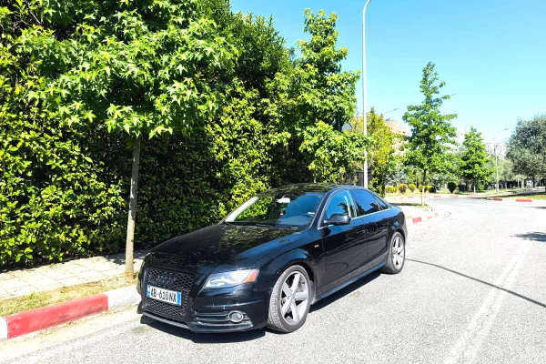 Makina ne shitje ne Tirane, Audi, 2012 Benzine,Kambio Automatik Pagesa 500,000  Leke.