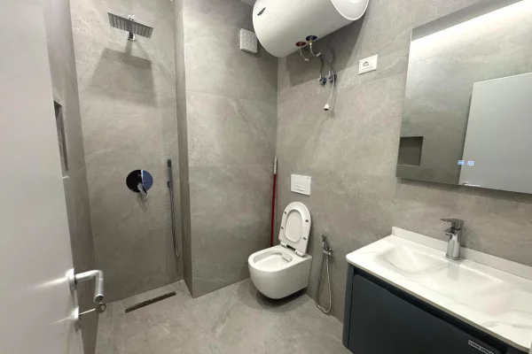 Apartment for sale in Tirana 1+1, Emty