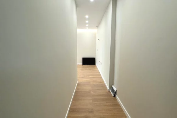 Apartment for sale in Tirana 1+1, Emty