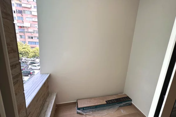 Apartment for sale in Tirana Garsoniere, Emty
