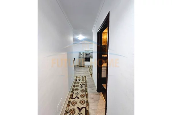 Shtepi me qera 2+1 ne Tirane - 650 Euro