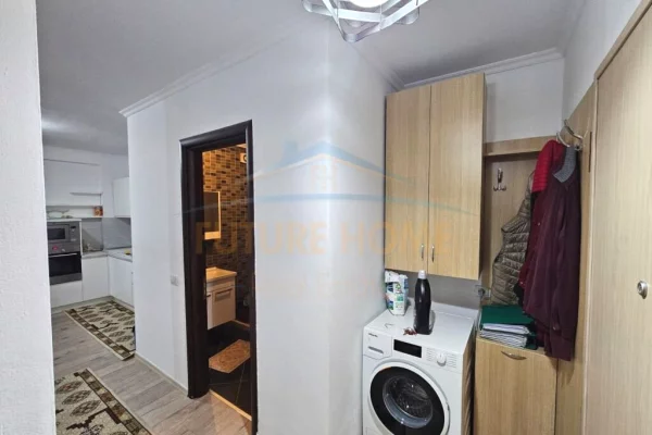Shtepi me qera Apartament ne Tirane, 2+1, Mobilimi E mobiluar, Pagesa 650  Euro.