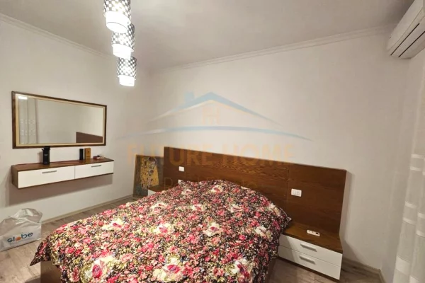 Shtepi me qera Apartament ne Tirane, 2+1, Mobilimi E mobiluar, Pagesa 650  Euro.