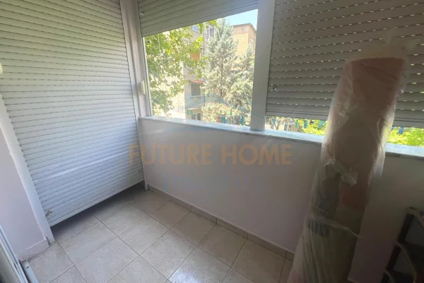 Shtepi ne shitje Apartament ne Tirane, 2+1, Mobilimi E mobiluar, Pagesa 180,000  Euro.