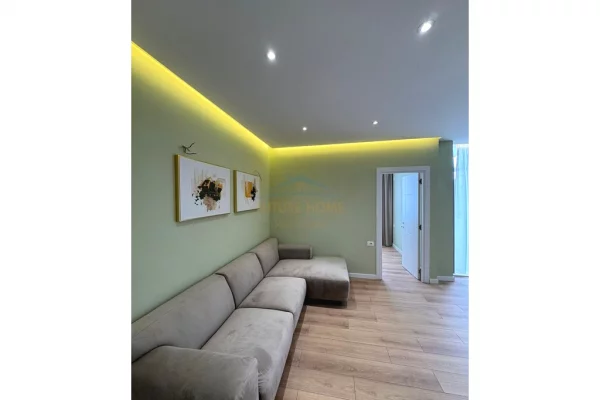 Shtepi ne shitje Apartament ne Tirane, 2+1, Mobilimi E mobiluar, Pagesa 235,000  Euro.