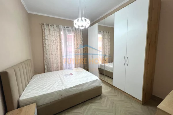 Shtepi me qera Apartament ne Tirane, 1+1, Mobilimi E mobiluar, Pagesa 850  Euro.