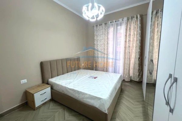 Shtepi me qera Apartament ne Tirane, 1+1, Mobilimi E mobiluar, Pagesa 850  Euro.