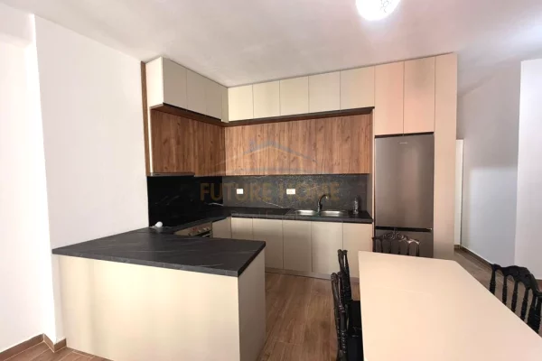 Shtepi ne shitje 2+1 ne Tirane - 147,000 Euro