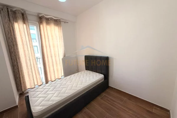 Shtepi ne shitje Apartament ne Tirane, 2+1, Mobilimi E mobiluar, Pagesa 147,000  Euro.