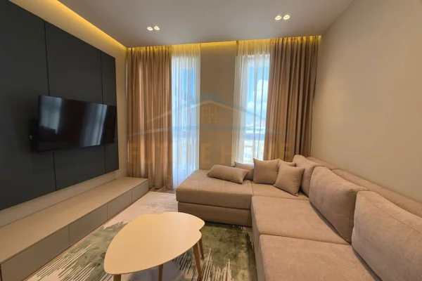 Shtepi me qera 1+1 ne Tirane - 800 Euro