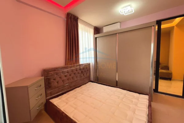 Shtepi me qera Apartament ne Tirane, 1+1, Mobilimi E mobiluar, Pagesa 450  Euro.