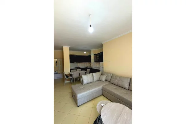Shtepi me qera Apartament ne Tirane, 1+1, Mobilimi E mobiluar, Pagesa 350  Euro.