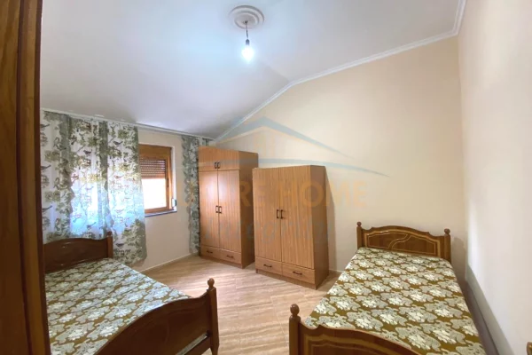 Shtepi me qera Apartament ne Tirane, 1+1, Mobilimi E mobiluar, Pagesa 400  Euro.
