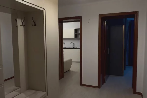 Shtepi me qera Apartament ne Vlore, 1+1, Mobilimi E mobiluar, Pagesa 33,000  Leke.