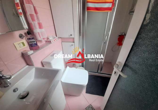 Shtepi ne shitje Vila Luksoze ne Tirane, 7+1, Mobilimi E mobiluar, Pagesa 660,000  Euro.