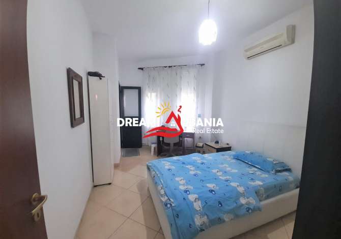 Shtepi ne shitje Vila Luksoze ne Tirane, 7+1, Mobilimi E mobiluar, Pagesa 660,000  Euro.