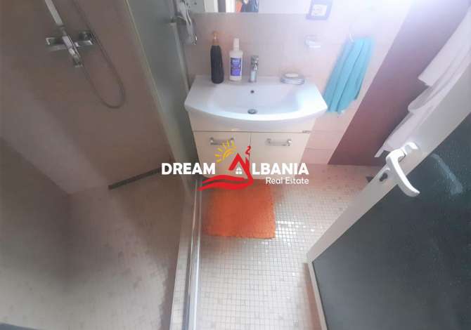 Shtepi ne shitje Vila Luksoze ne Tirane, 7+1, Mobilimi E mobiluar, Pagesa 660,000  Euro.