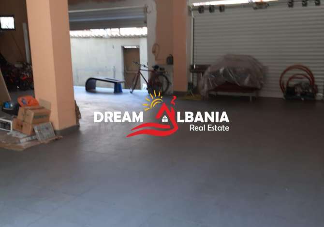 Shtepi ne shitje Vila Luksoze ne Tirane, 7+1, Mobilimi E mobiluar, Pagesa 660,000  Euro.