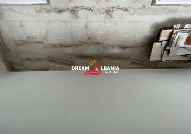 Ambient biznesi me qera 3+1 ne Tirane - 450 Euro