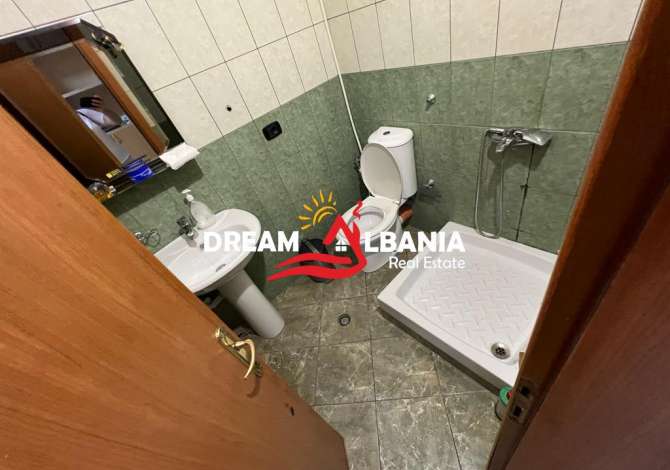 Bar Kafe-Lounge ne shitje tek Tregu Elektrik prane Bar Britaku ne Tirane (ID 4171438)