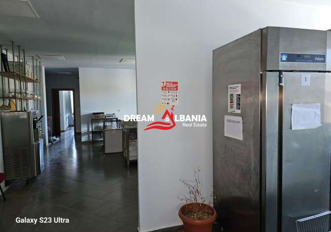 Godine me qera 3 kate ne Kombinat prane Komisariatit nr 6 (ID 4281189).