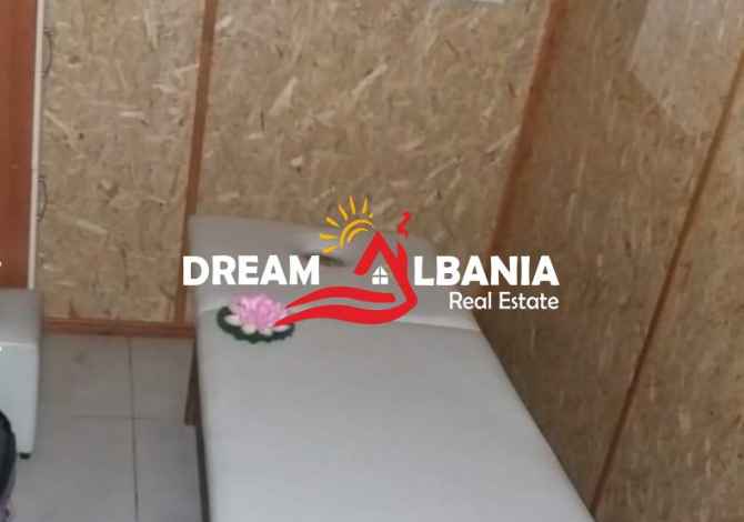 Dyqan ne shitje tek Kodra e Diellit Rruga Abraham Linkoln ne Tirane (ID 4171170 )