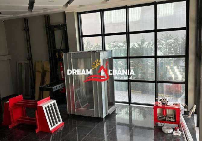 Godine 3 kateshe kapanon ne shitje ne Vore prane Autostrades Tirane-Durres (ID 4181071 ).