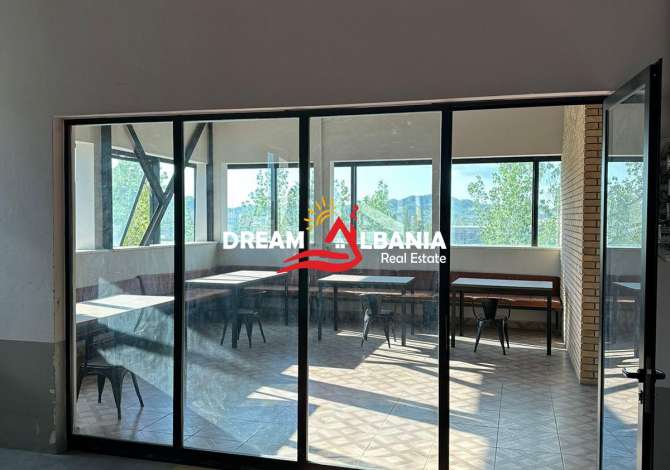 Godine 3 kateshe kapanon ne shitje ne Vore prane Autostrades Tirane-Durres (ID 4181071 ).