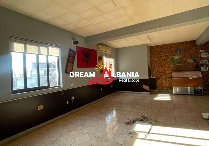 Ambient biznesi me qera 3+1 ne Tirane - 700 Euro