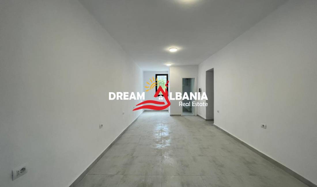 Zyre me qera ne rrugen Komuna e Parisit, prane stadiumit Dinamo, Tirane (ID 4271923)