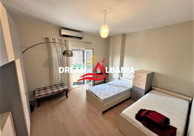 Shtepi ne shitje Apartament ne Tirane, 2+1, Mobilimi E mobiluar, Pagesa 220,000  Euro.