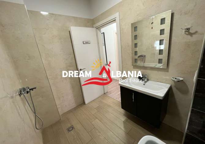 Zyre me qera, me 2 wc dhe 2 Blk. tek Zogu i Zi, Tirane (ID 42611043 )