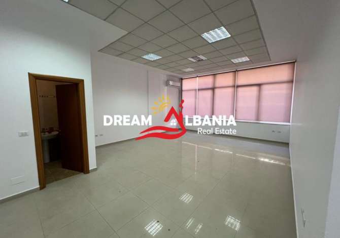 Ambient biznesi ne shitje 3+1 ne Tirane - 315,000 Euro