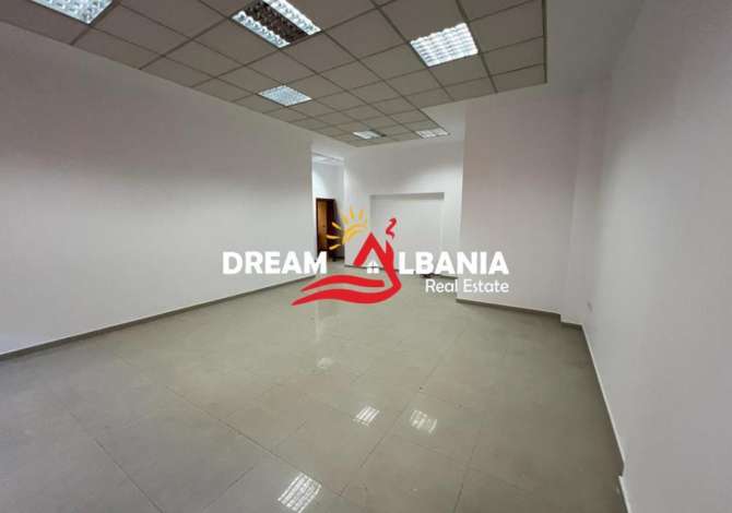 Ambient biznesi ne shitje 3+1 ne Tirane - 315,000 Euro