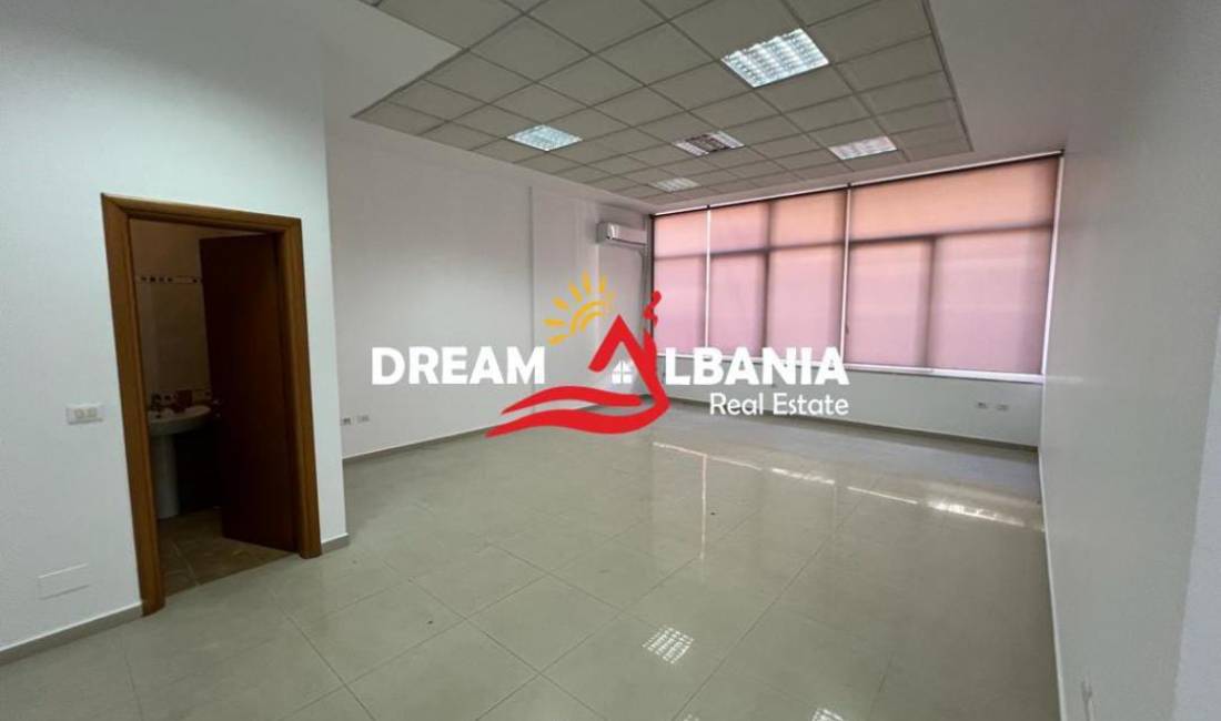 Zyre ne shitje ne Myslym Shyr prane Postes Qendrore ne Tirane (ID 4161081)