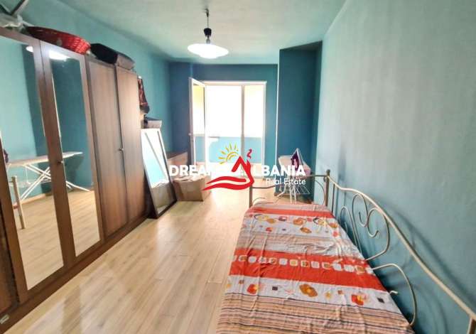 Shtepi ne shitje Apartament ne Tirane, 2+1, Mobilimi E mobiluar, Pagesa 244,980  Euro.