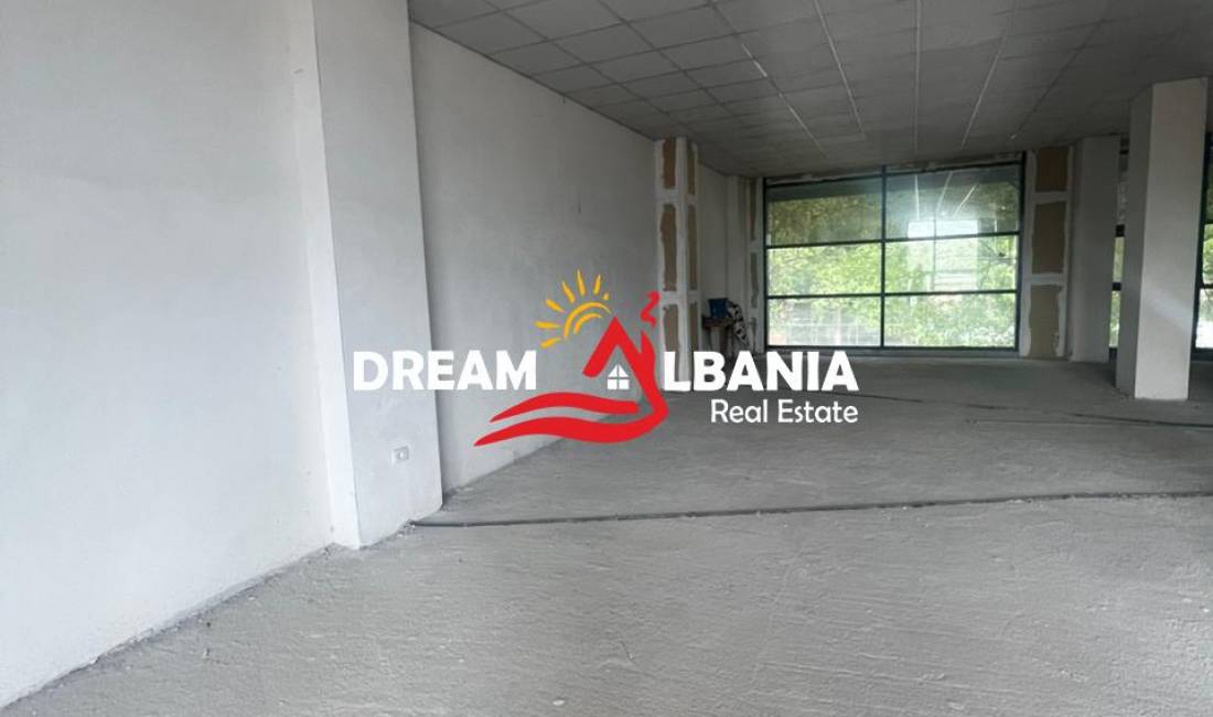 Ambjent komercial ne shitje ne Laprake, Rruga Dritan Hoxha afer ProCredit Bank ne Tirane, 4161082