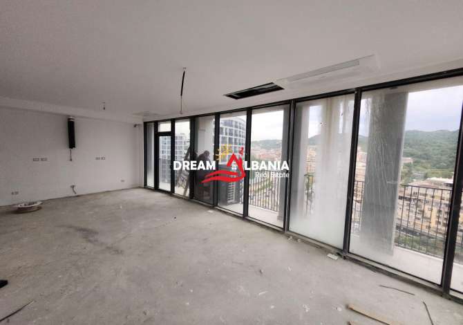 Shitet Apartament 2+1+2 wc tek Lake View, prane Liqenit Artificial ne Tirane (ID 41211594)