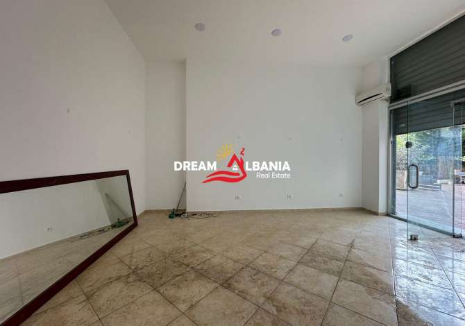 Ambient biznesi me qera 1+1 ne Tirane - 300 Euro