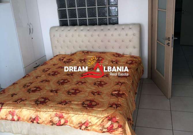 Shtepi ne shitje Apartament ne Tirane, 1+1, Mobilimi E mobiluar, Pagesa 100,000  Euro.