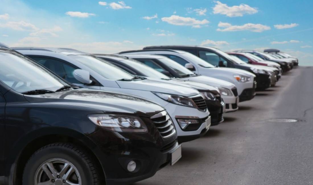 Shitet biznes makina me qera plus lavazh ne afersi te Terminalit te Autobusave ne Tirane, ID 4171523